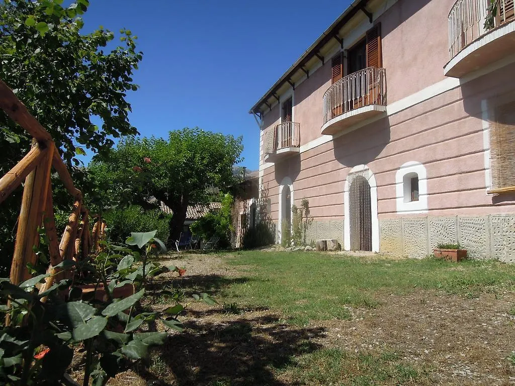 Agriturismo Cuca Polizzi Generosa Alojamento de Turismo Rural
